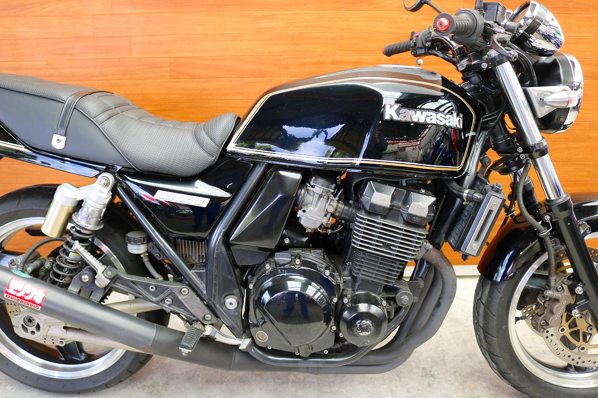 熊本中古車バイク情報 カワサキ Zrx400 黒 400 熊本のバイクショップ アール バイクの新車 中古 車販売や買取 レンタルバイクのことならおまかせください